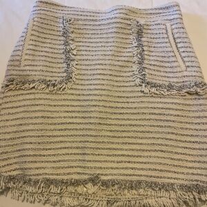 Tweed skirt